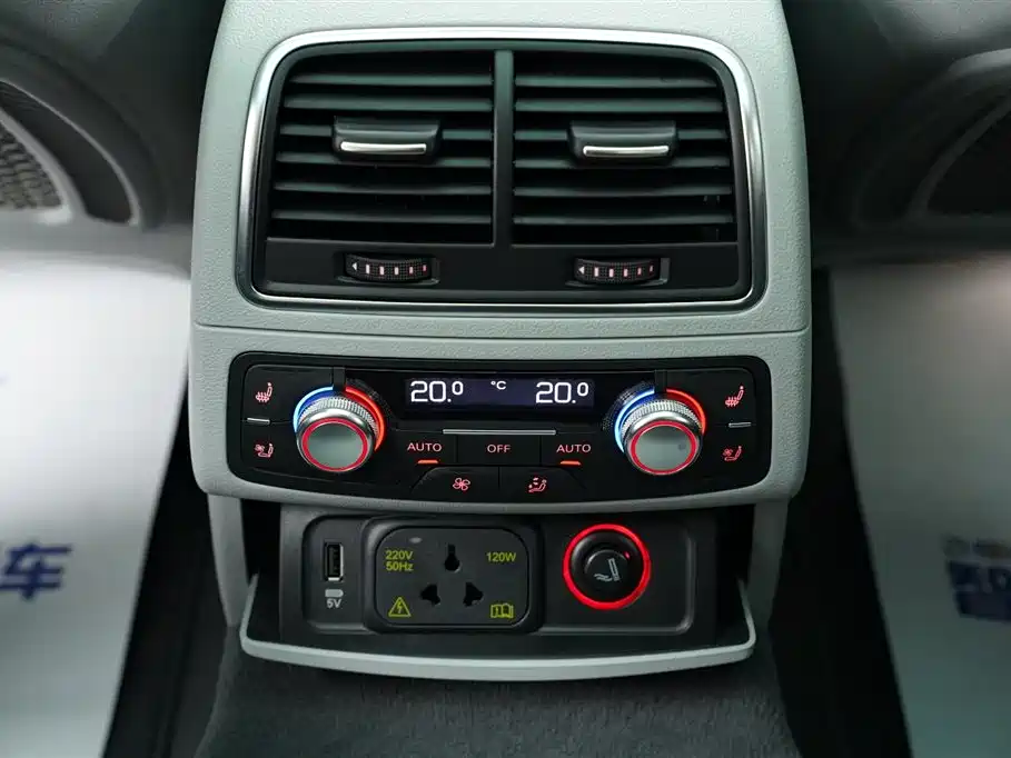 Audi A6L 2012 35 FSI quattro Luxury фото 22