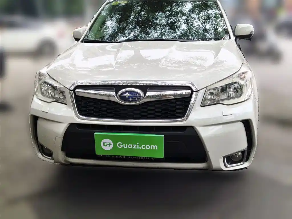 Subaru Forester 2013 2.5i Automatic Premium Edition фото 3