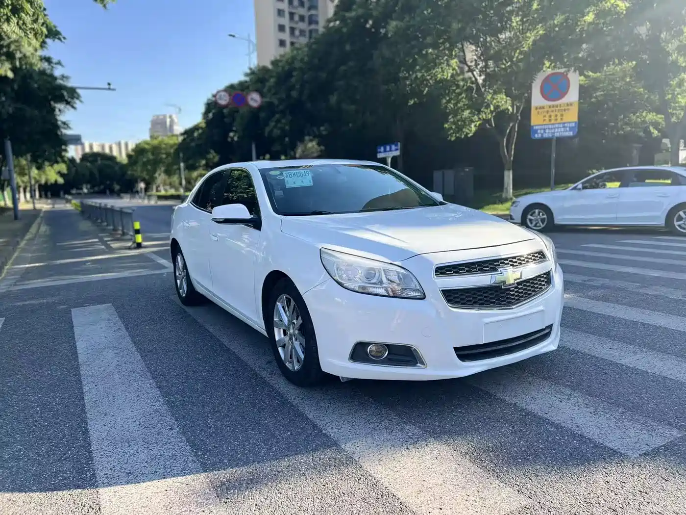 Chevrolet Malibu 2013 2.0L Automatic Luxury Edition фото 8
