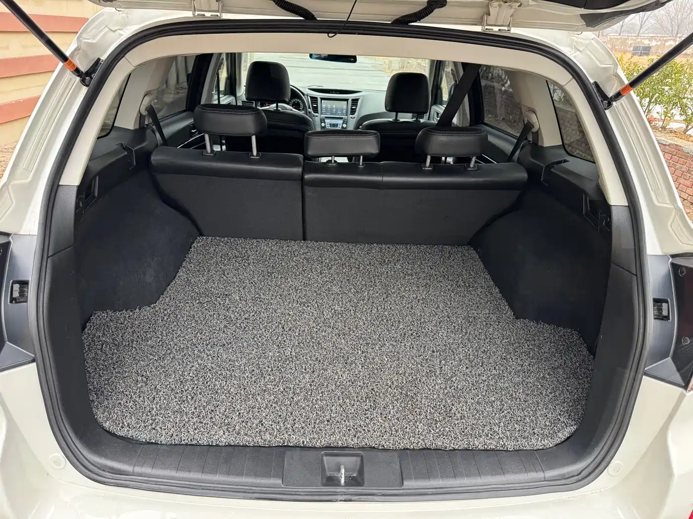 Subaru Outback 2013 2.5i Sport Edition фото 27