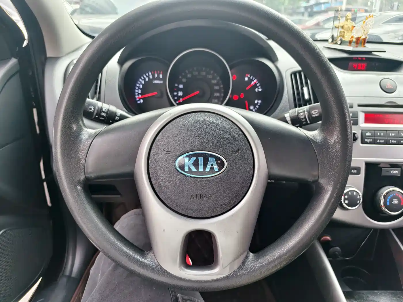 Kia Forte 2014 1.6L MT GL фото 19