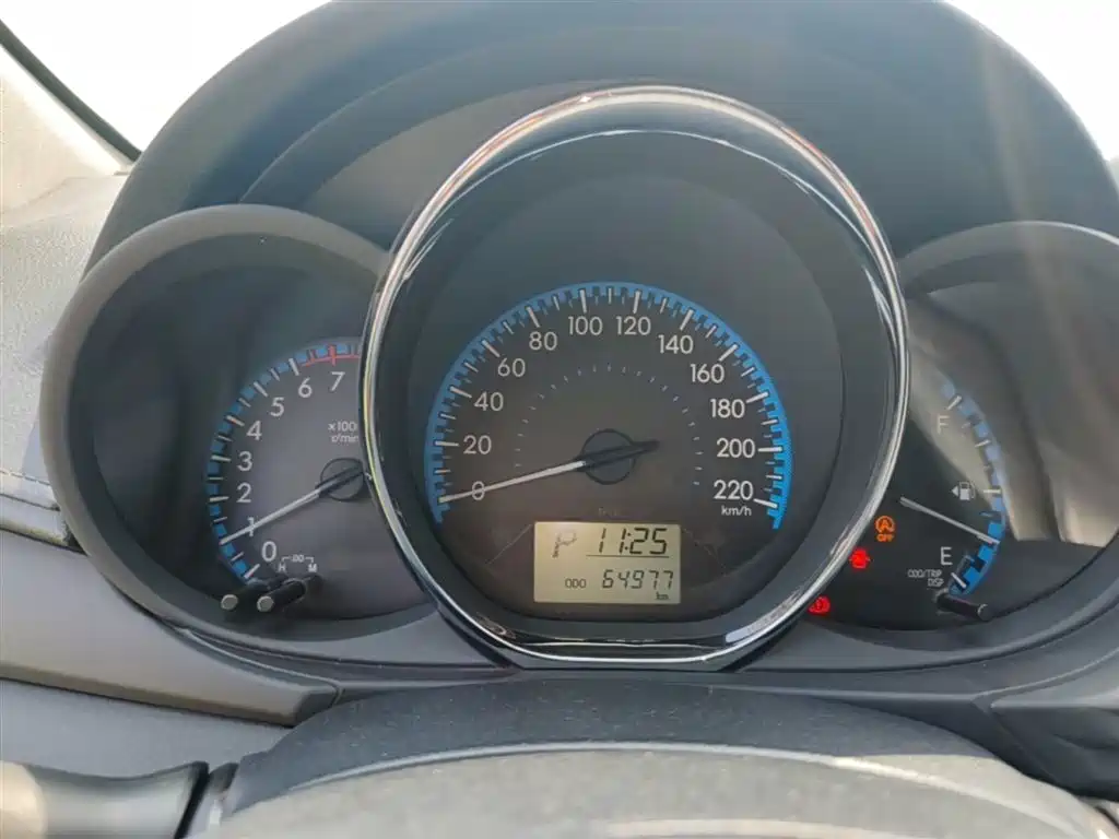 Toyota Vios 2017 1.5L CVT Pioneer фото 12