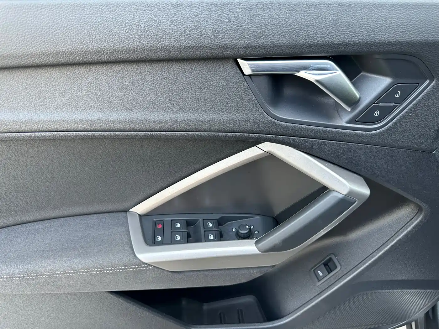 Audi Q3 2022 35 TFSI Fashion Dynamic фото 8