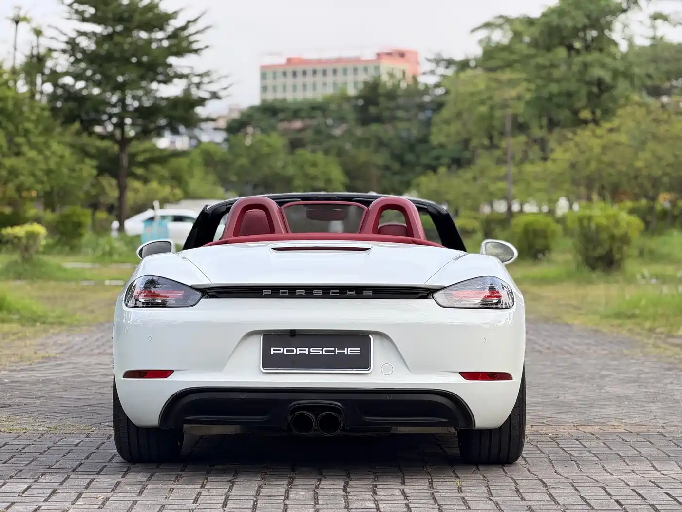 Porsche 718 2016 2016 Boxster 2.0T