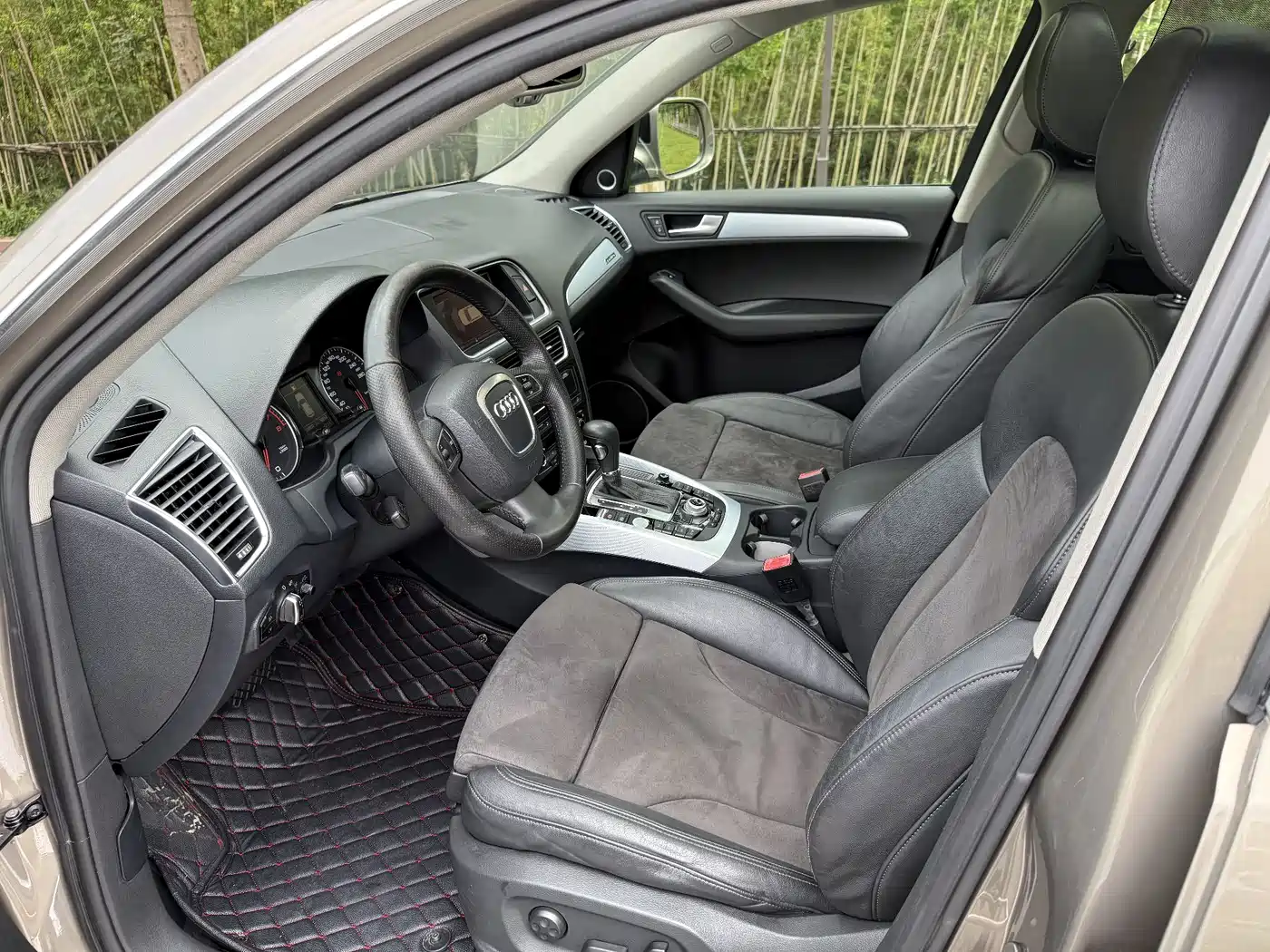 Audi Q5 2011 2.0TFSI Luxury фото 13
