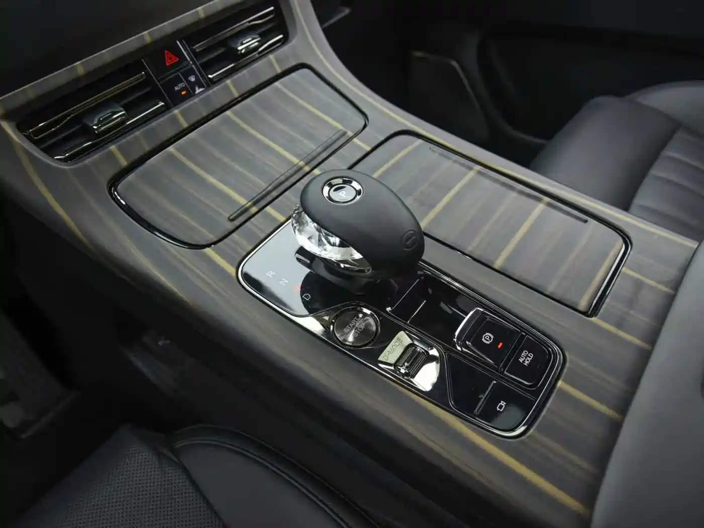 GAC Trumpchi Trumpchi M8 2023 Master Series Dual Hybrid Flagship Edition фото 9