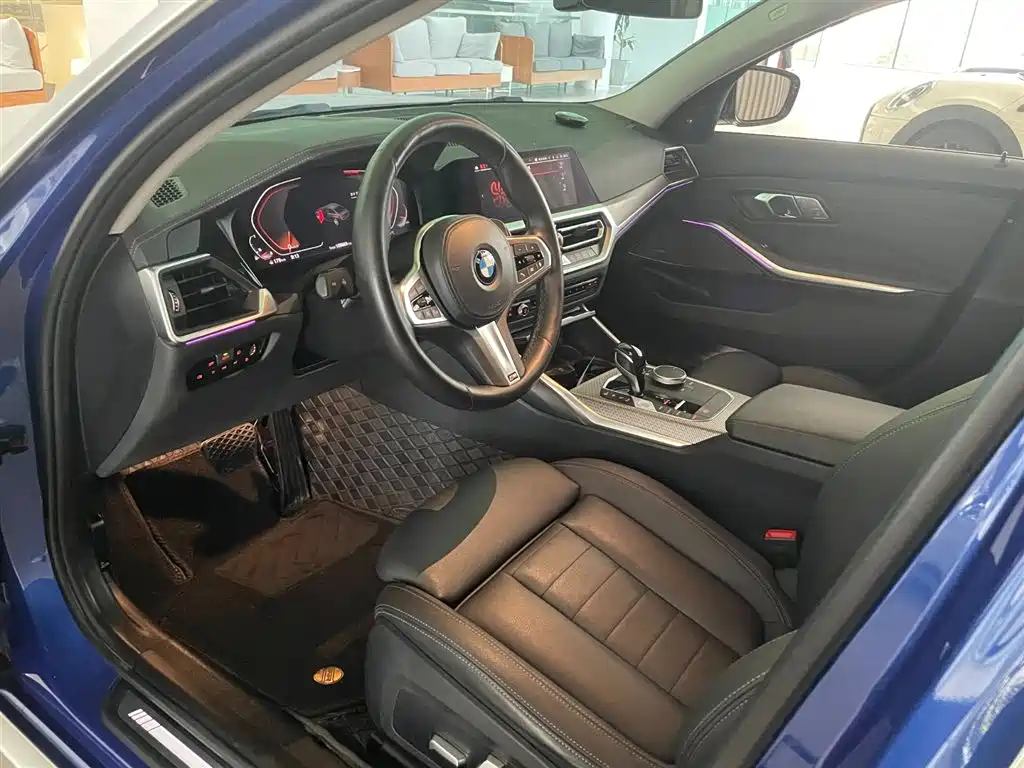 Фото 7 - BMW 3 Series