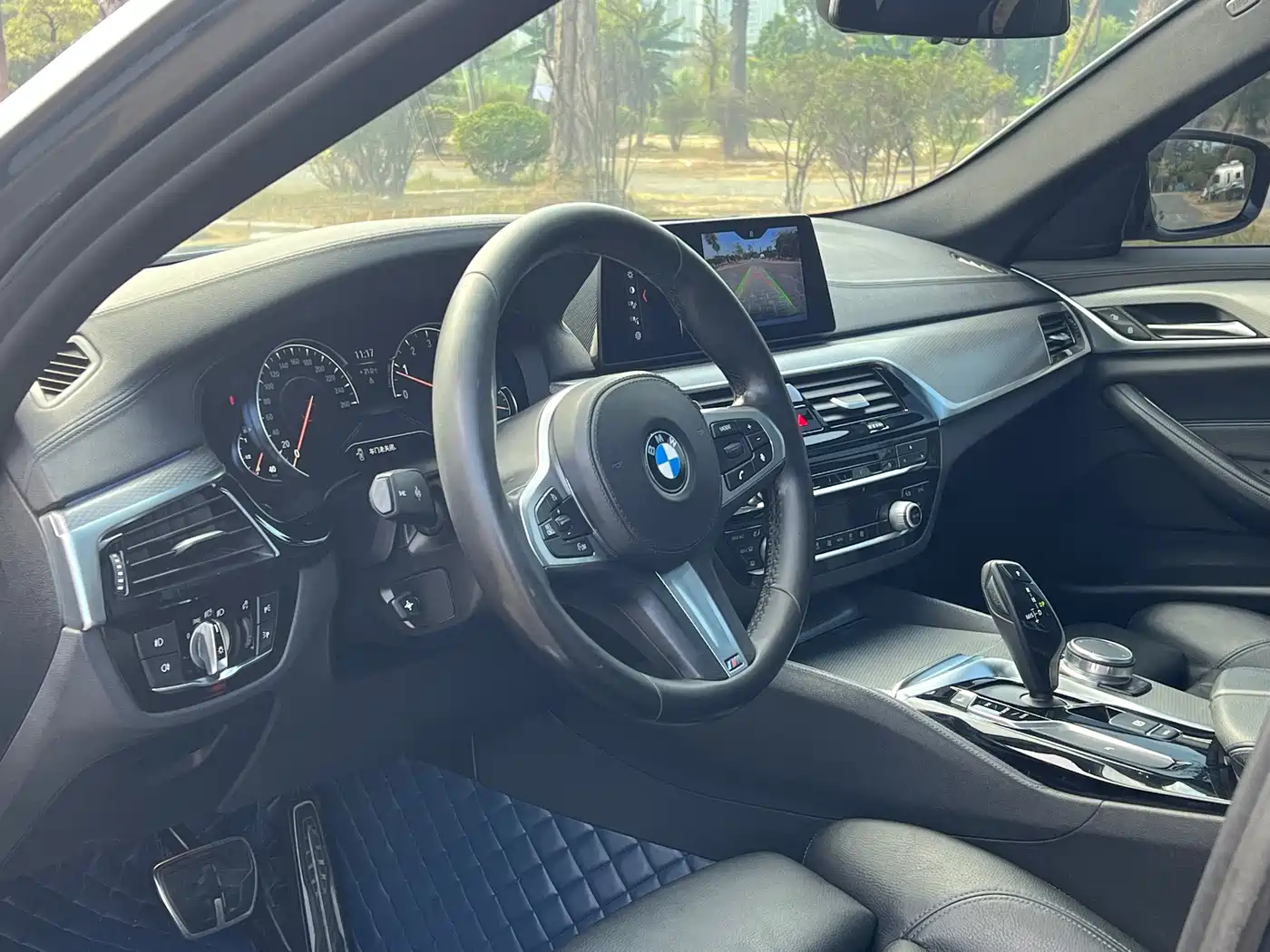 BMW 5 Series (Import) 2018 525i M Sport Package фото 10