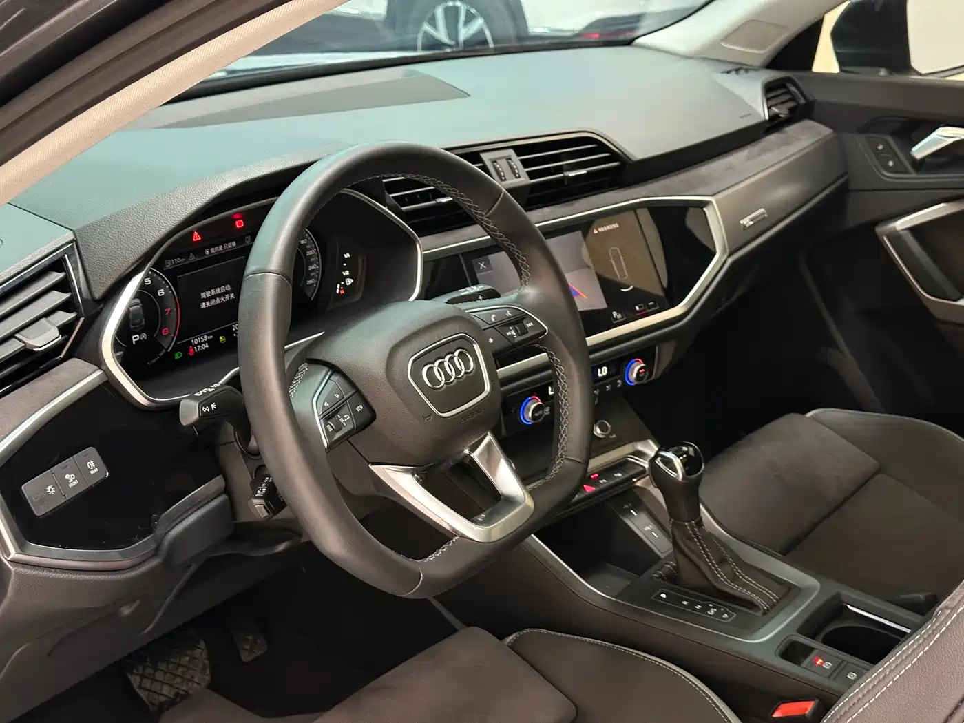 Audi Q3 2023 35 TFSI Fashion Dynamic (1.4T) фото 17