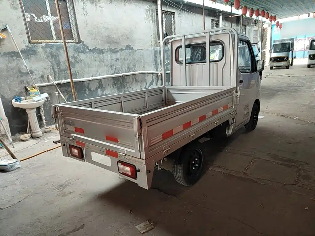 Dali Niumowang Dali Bull King D02 2026 2023 120km Flatbed Comfort