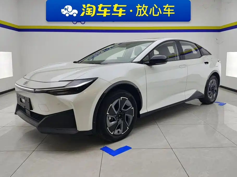 Toyota bZ3 2024