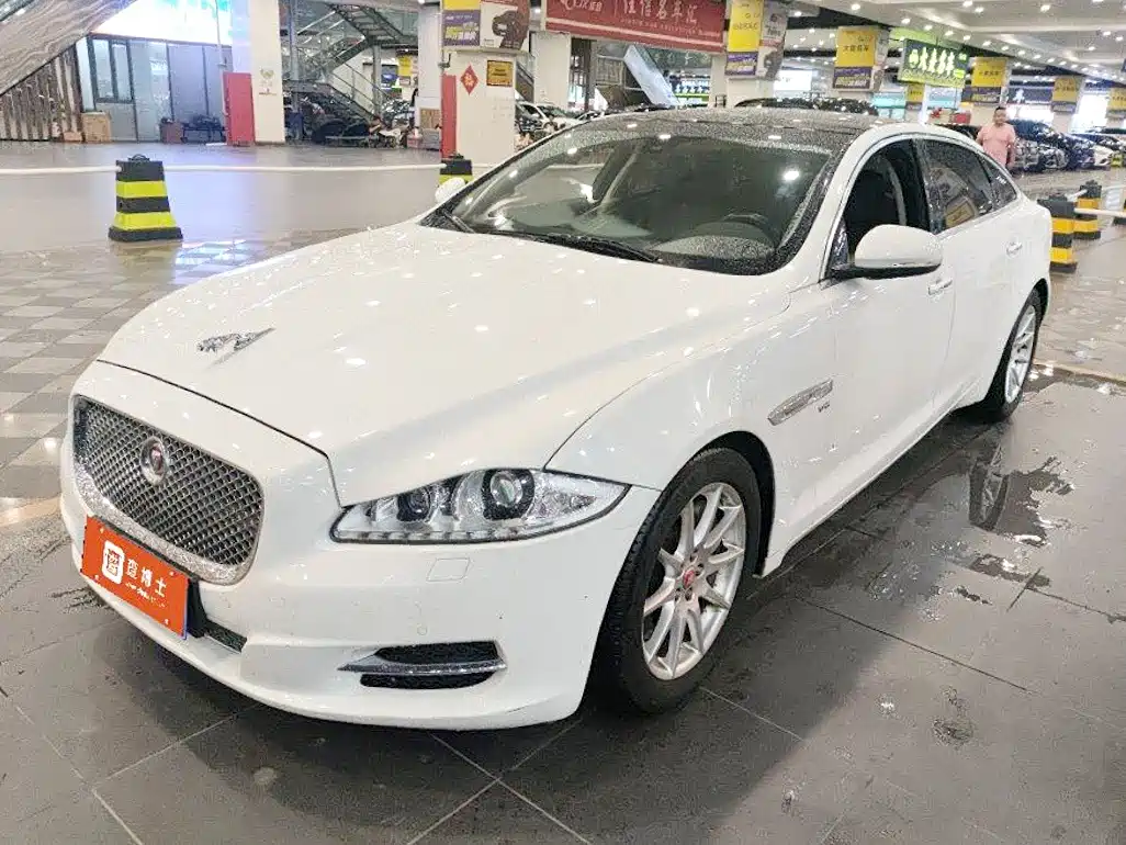 Jaguar XJ 2015 2014 XJL 3.0 SC 2WD Premium Business Edition