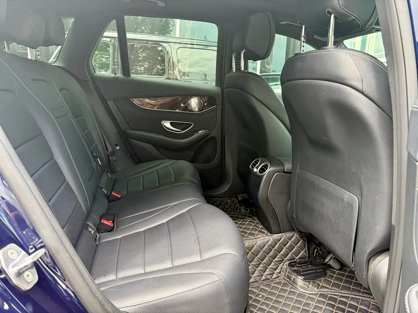 Mercedes-Benz GLC 2017 GLC 260 4MATIC Dynamic фото 17