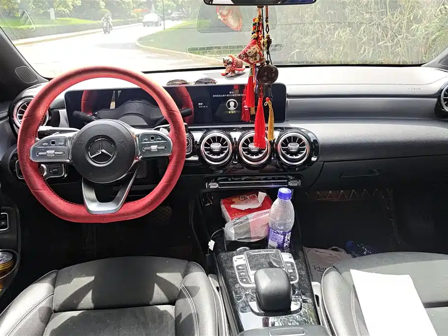 Mercedes-Benz A-Class 2019 A 220 L 4MATIC Sports Sedan фото 12
