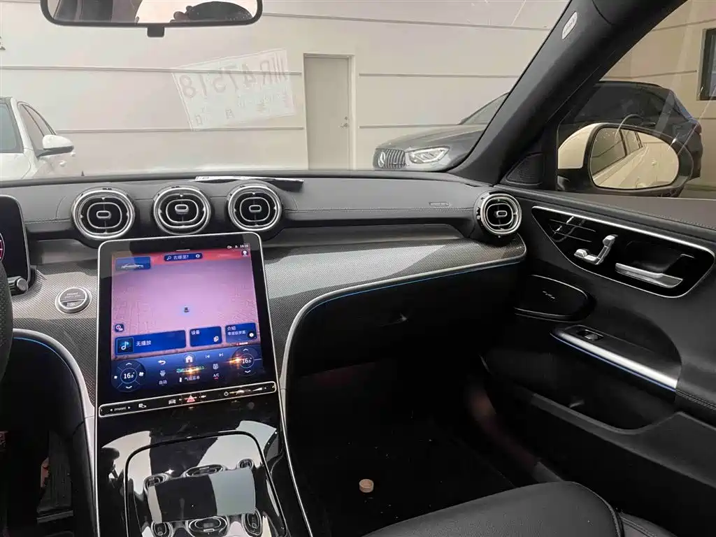 Mercedes-Benz C-Class 2024 C 260 L Sport фото 12