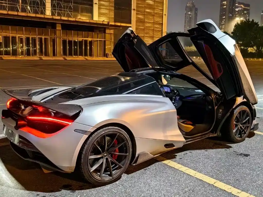 McLaren 720S 2018 2017 4.0T Coupe
