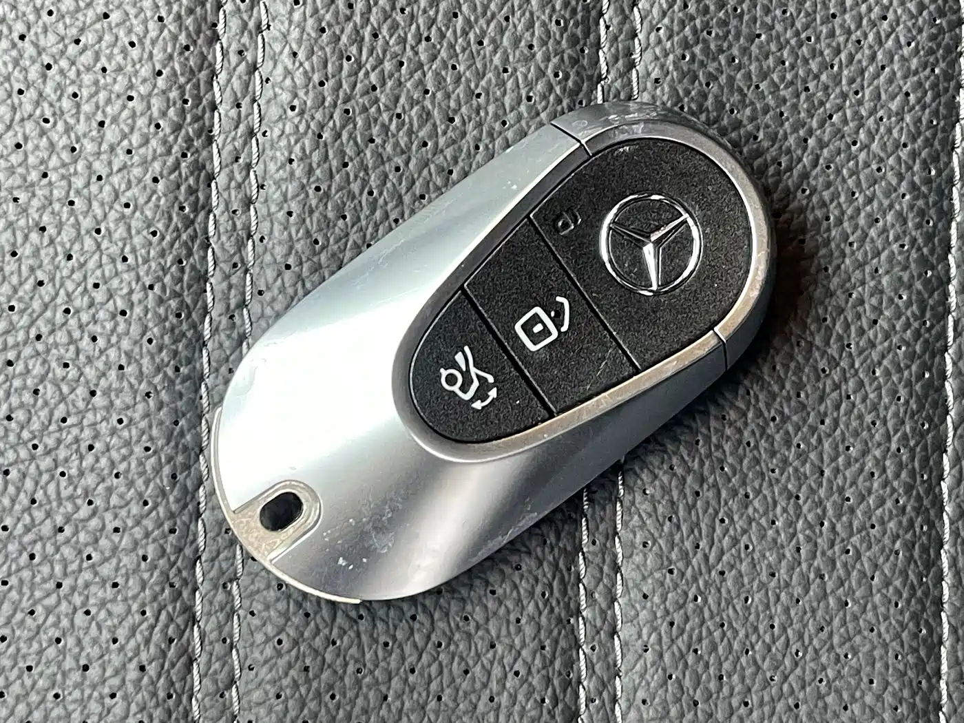 Mercedes-Benz C-Class 2024 Facelift III C 260 L Night Sport Edition фото 15