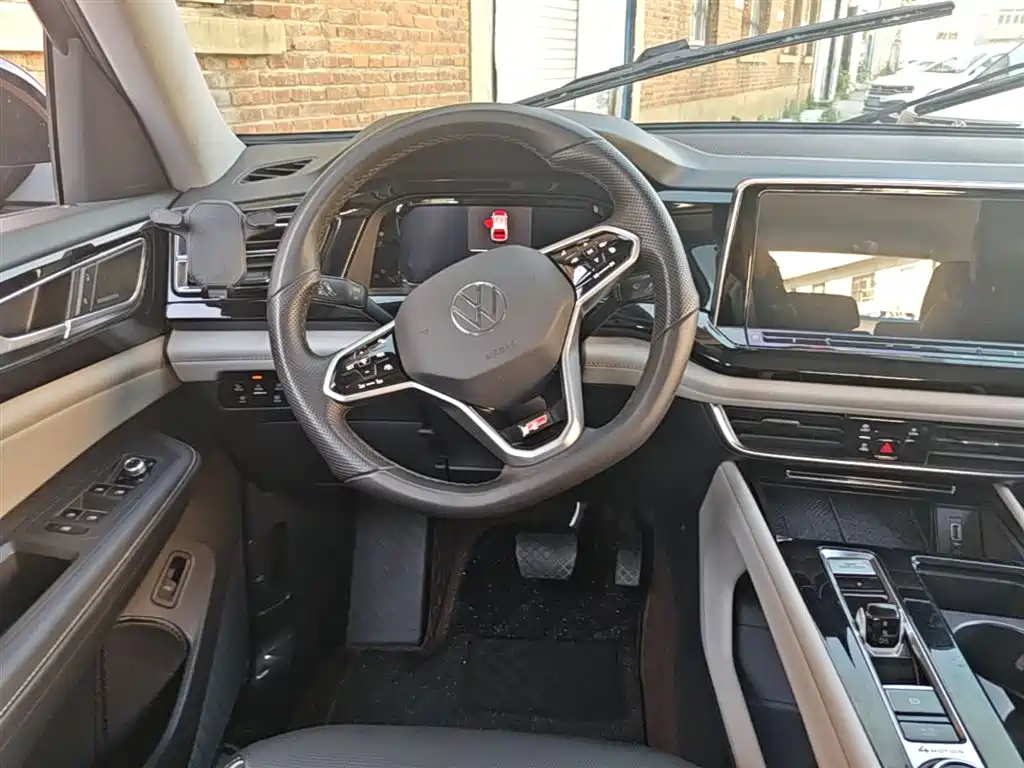 Volkswagen Teramont 2024 380TSI 4WD Prestige Flagship Edition фото 17