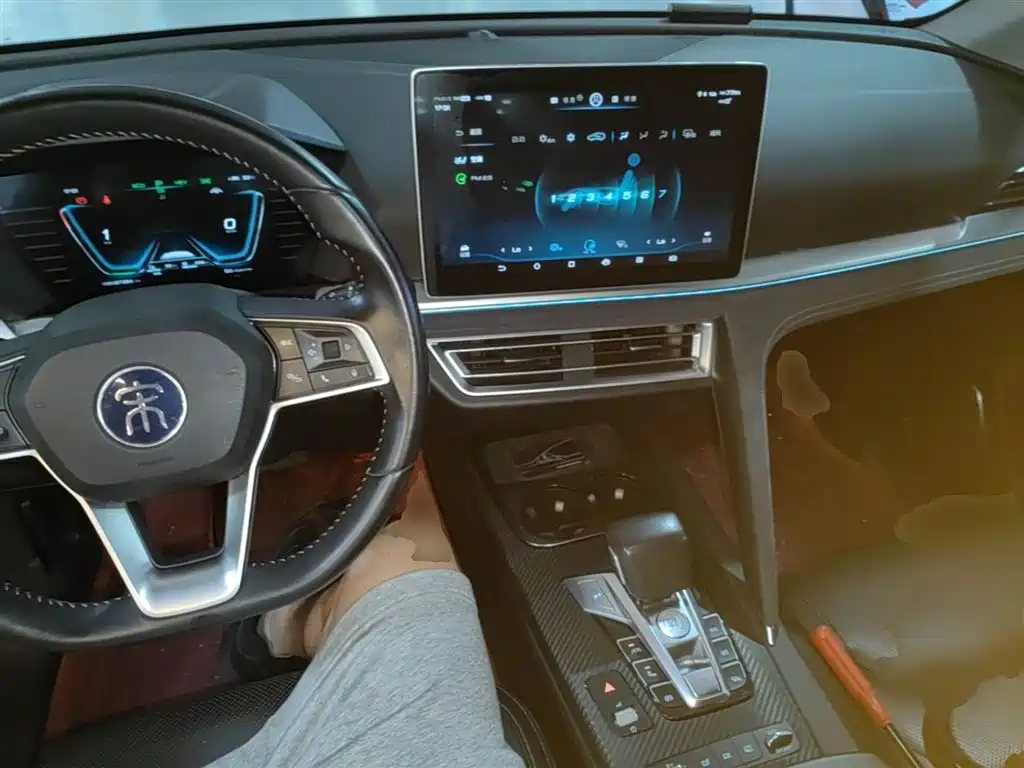 BYD Song Pro New Energy 2019 DM 1.5T 4WD Performance Flagship фото 10
