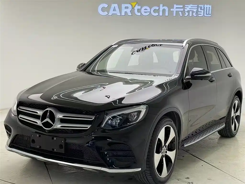 Mercedes-Benz GLC 2018 Facelift GLC 300 4MATIC Dynamic фото 12