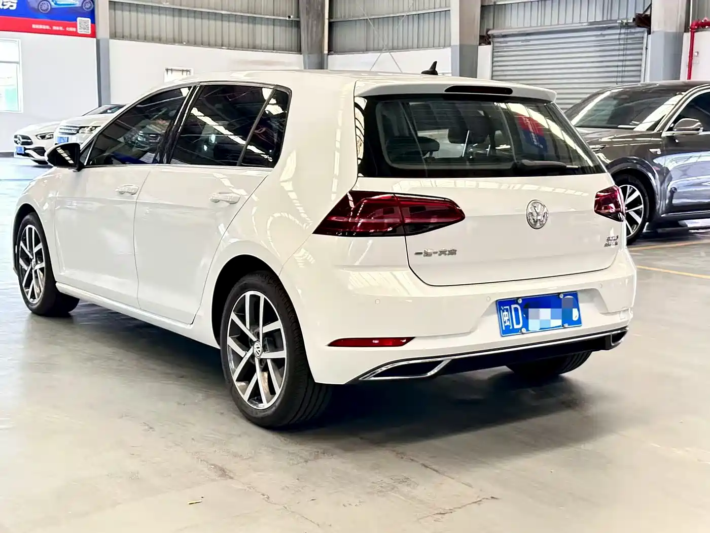 Volkswagen Golf 2020 Beloved Edition 280TSI DSG Luxury фото 6