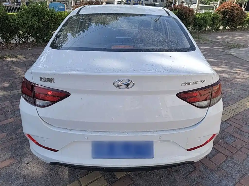 Hyundai Elantra 2017 1.6L Automatic Joy Value GLS фото 6