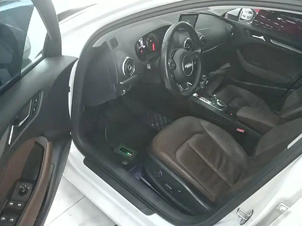 Фото 16 - Audi A3