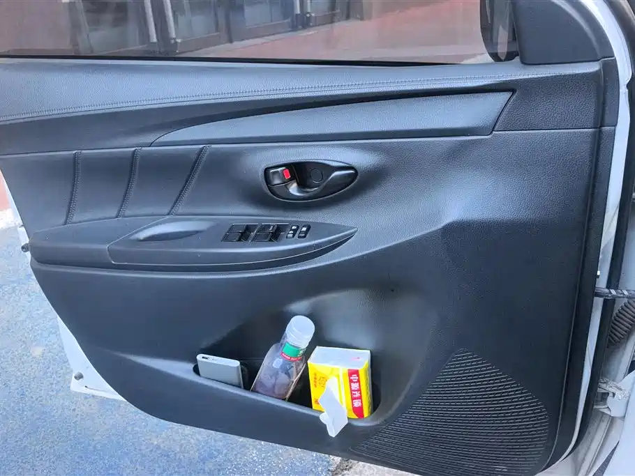 Toyota Vios FS 2021 1.5L CVT Fengchi Edition фото 7