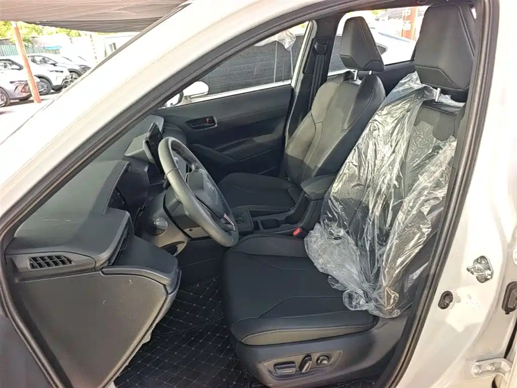 TOYOTA FENGLANDA