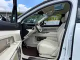 Фото 7 - NIO ES8
