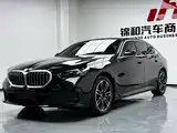 Фото 1 - BMW 5 Series