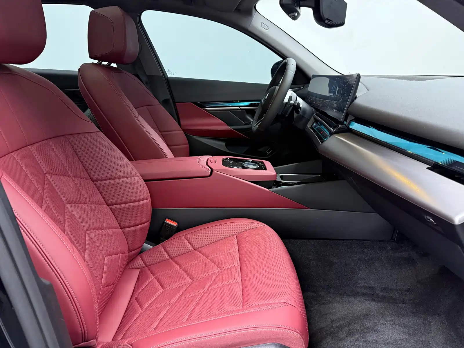 Фото 9 - BMW 5 Series