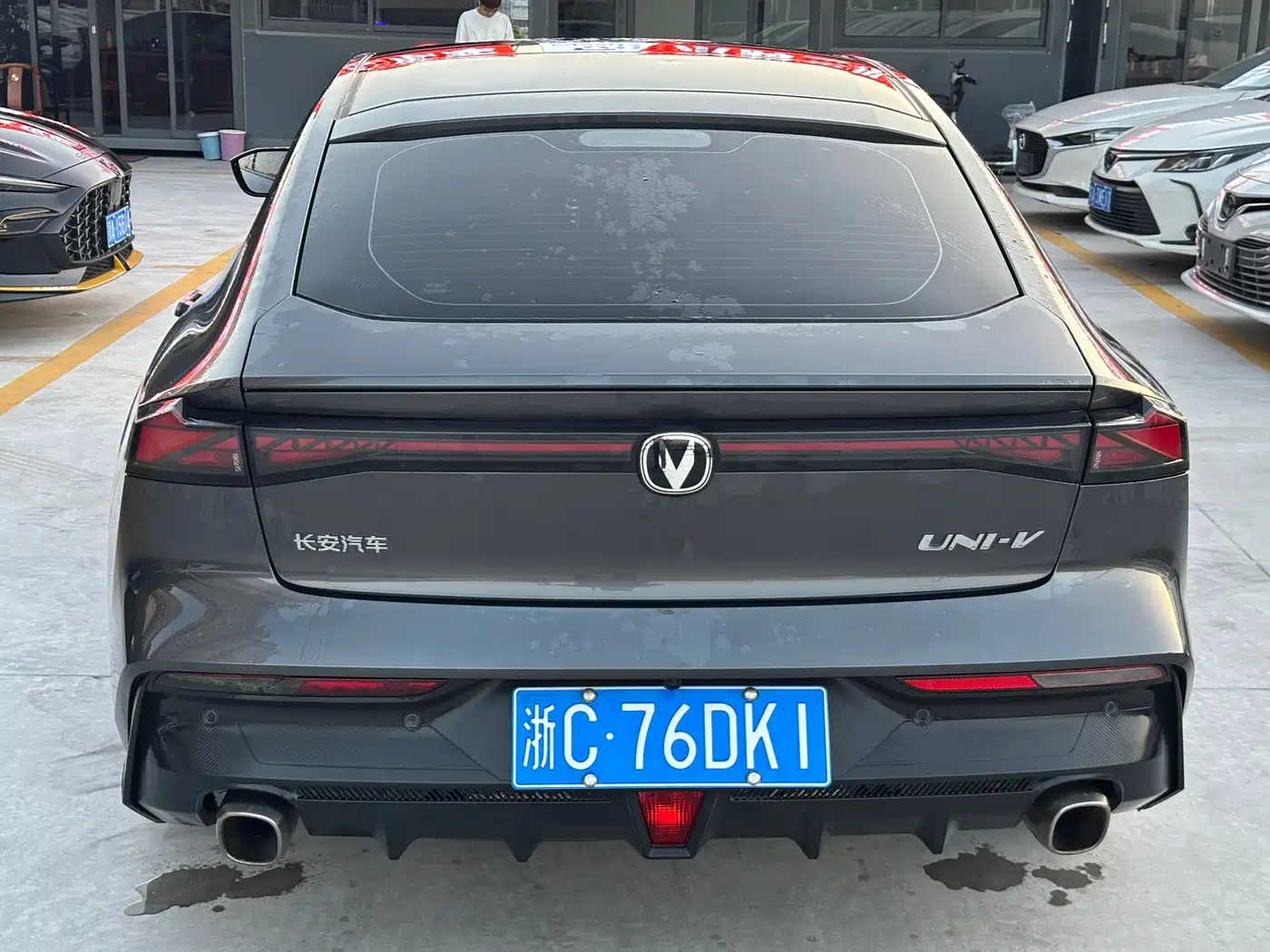 CHANGAN UNI-V