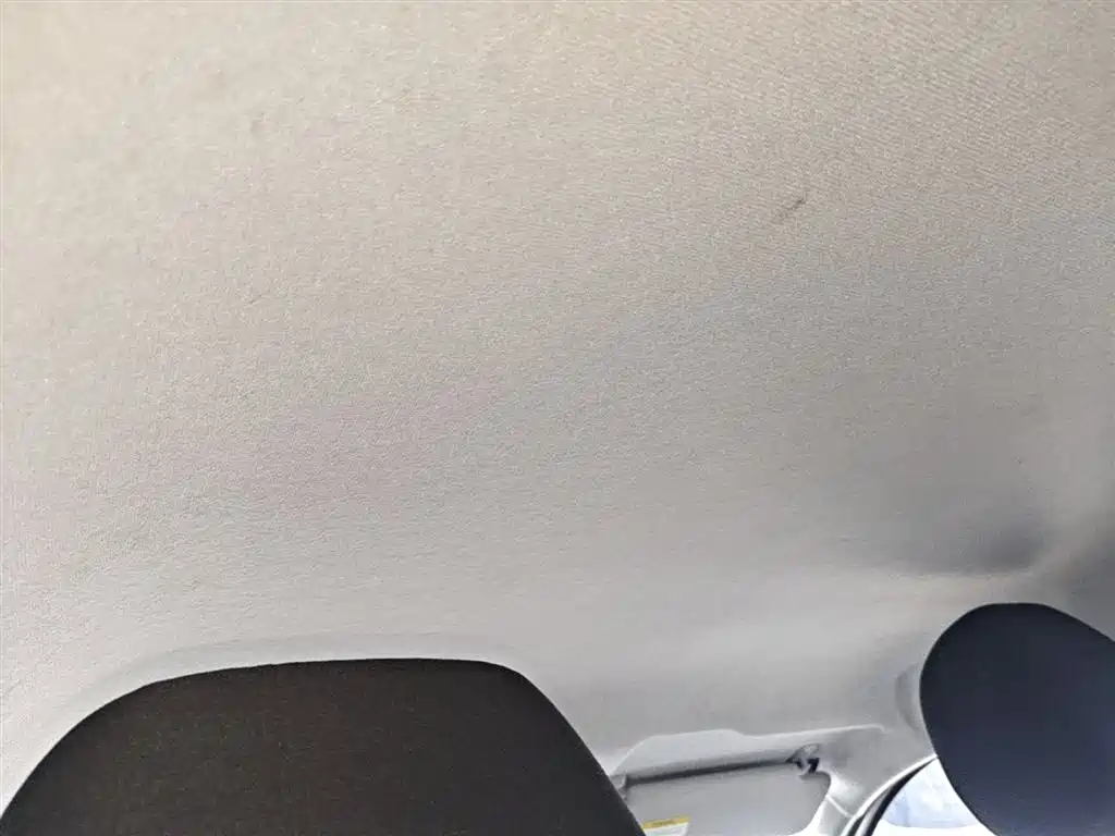 Škoda Fabia 2017 1.4L Auto Car Enjoy Edition фото 18