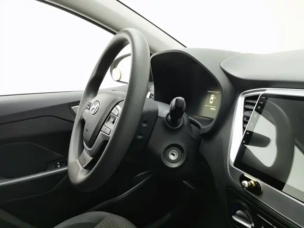 Hyundai Verna 2021 2020 1.4L Manual GLS Cool Edition