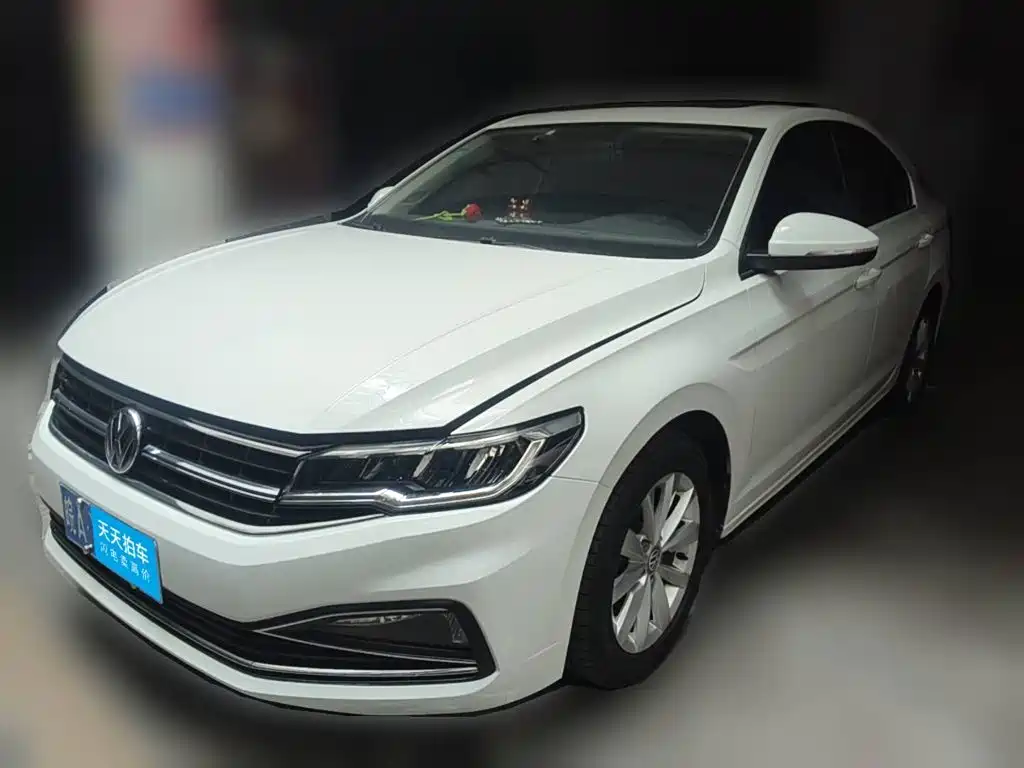 Фото 1 - Volkswagen Bora