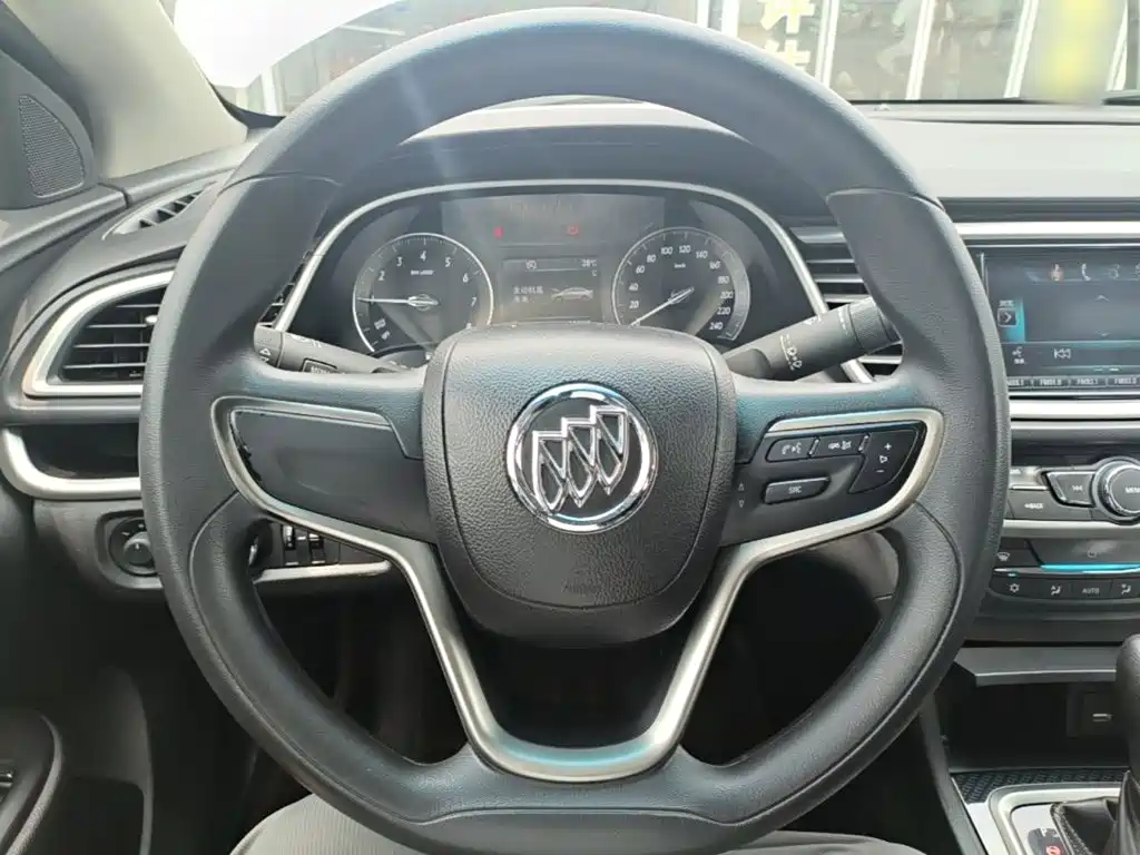 صورة 11 - Buick Excelle