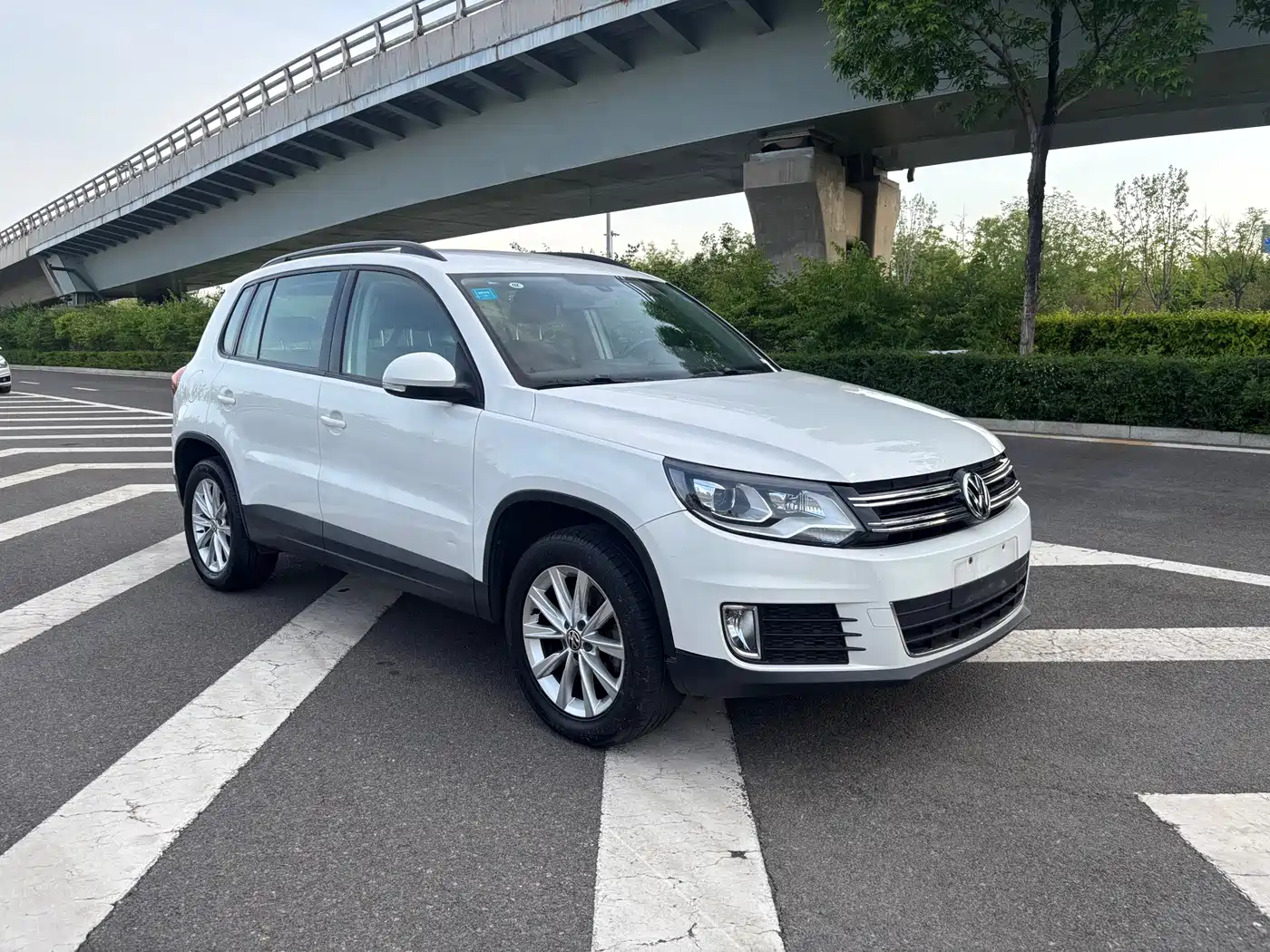 Volkswagen Tiguan 2015 1.8TSI Automatic 2WD Comfortline фото 3