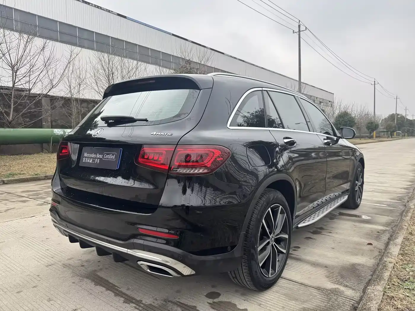MERCEDES-BENZ GLC