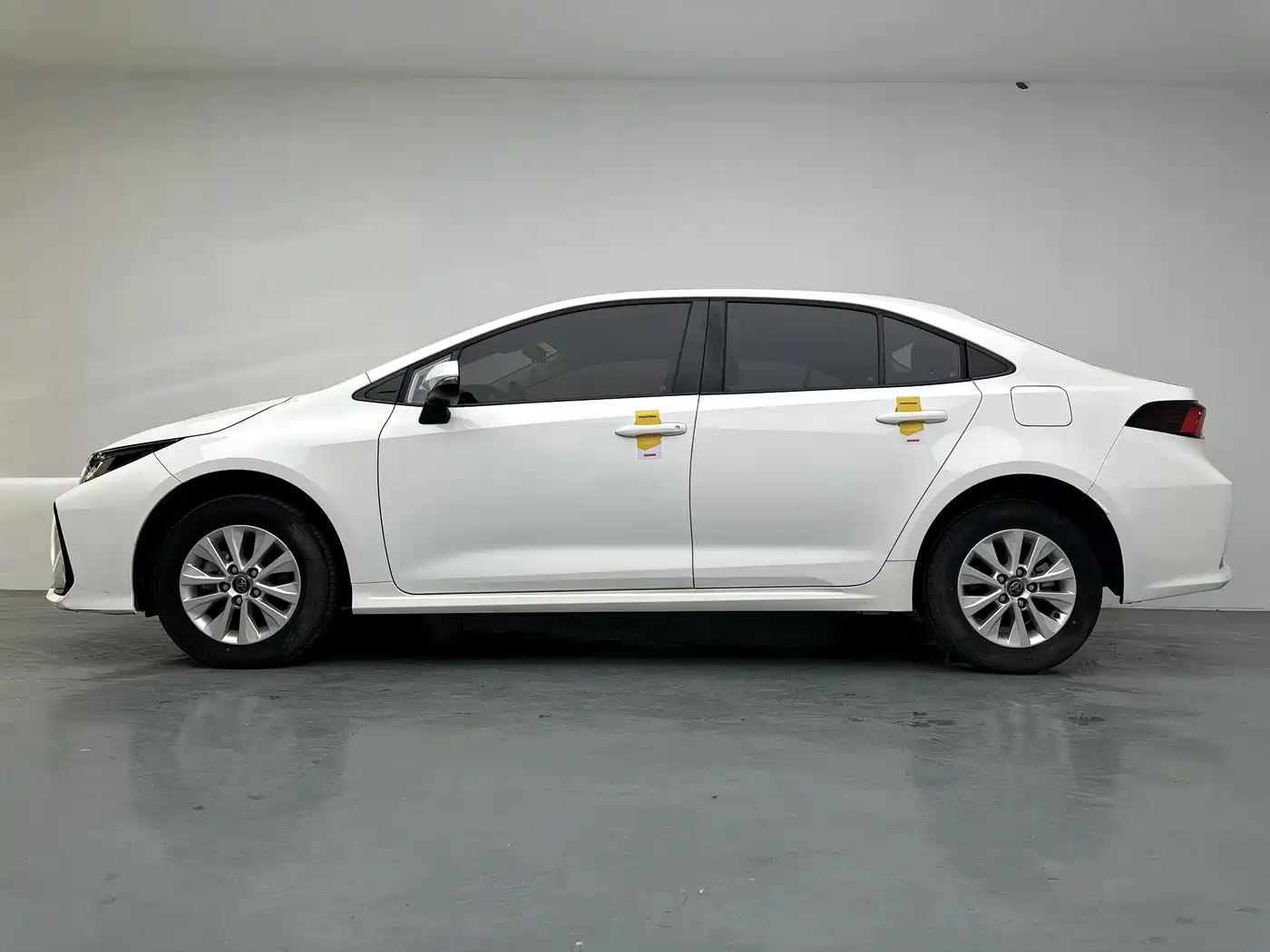 Toyota Corolla 2023 1.2T Pioneer Edition фото 5