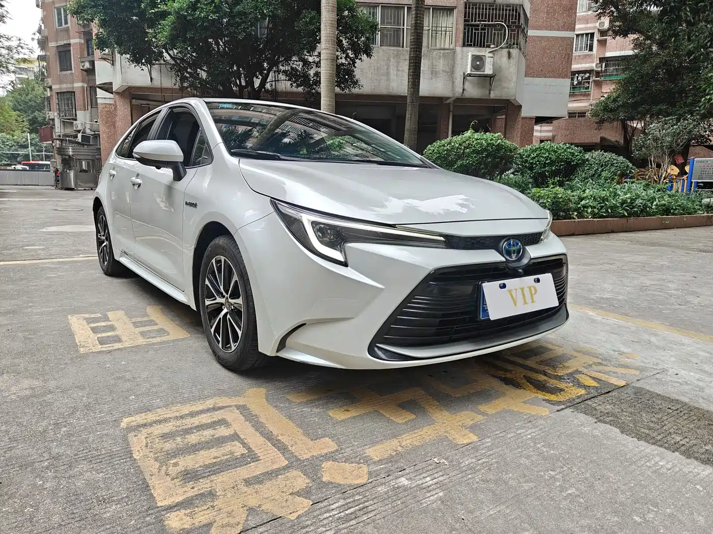 Toyota Levin 2023 Smart Hybrid 1.8L Luxury фото 3