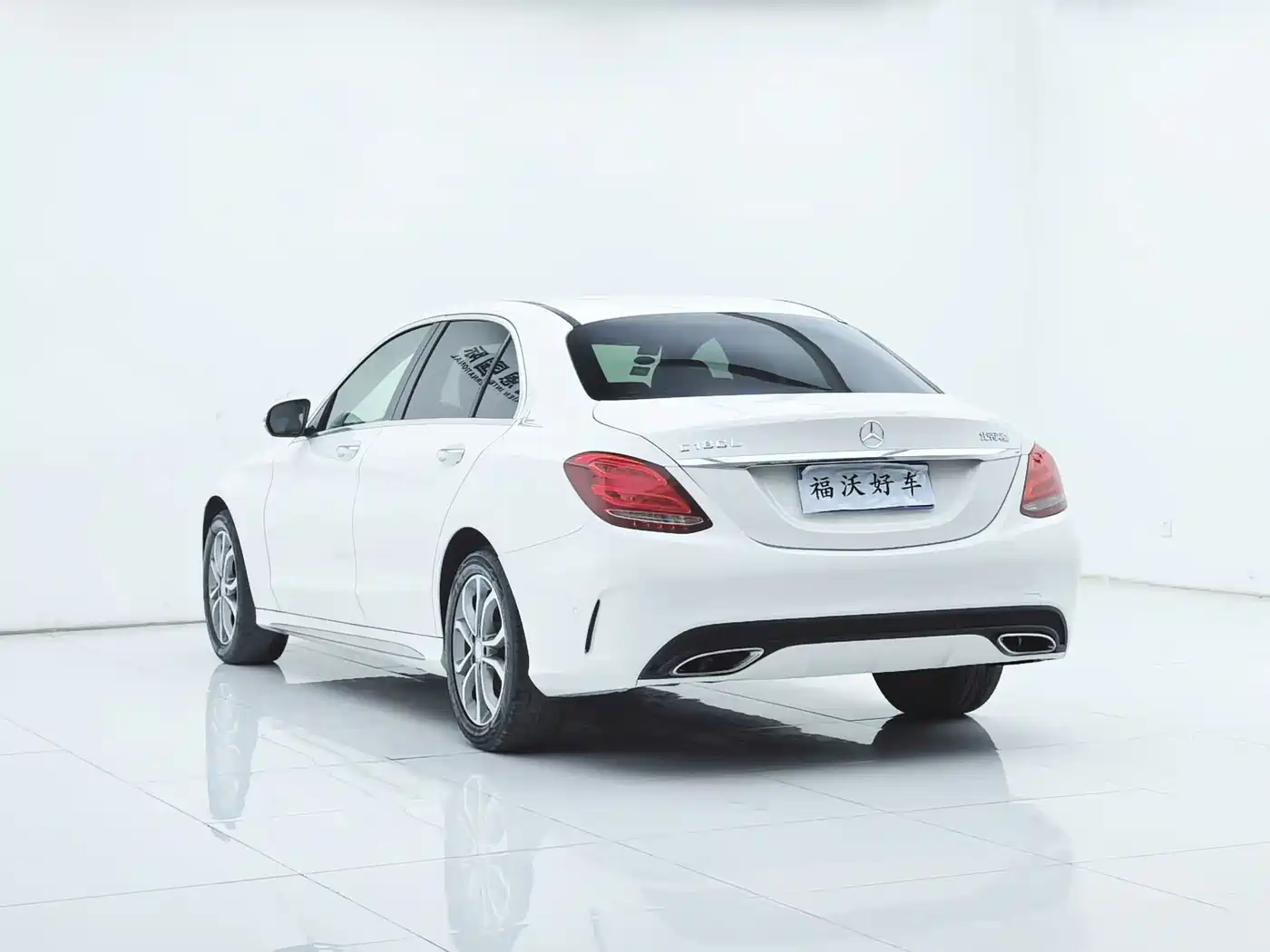 Mercedes-Benz C-Class 2015 Facelift C 180 L Sport фото 31