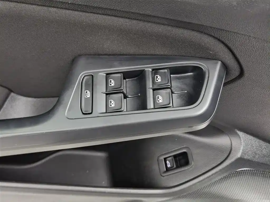 Volkswagen Lamando 2019 230TSI DSG Trend Edition China V фото 9