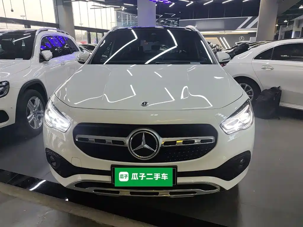 Mercedes-Benz GLA 2022 Facelift GLA 200 фото 3