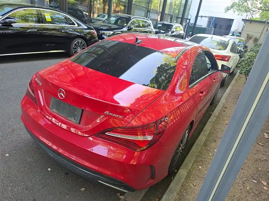 Mercedes-Benz CLA (Import) 2018 CLA 220 4MATIC фото 12