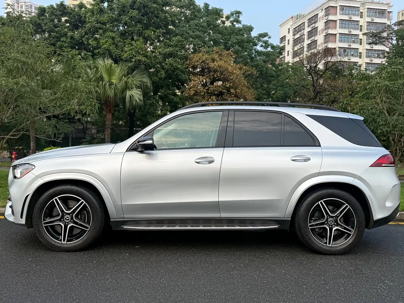 Mercedes-Benz GLE 2020 GLE 450 4MATIC Fashion фото 3