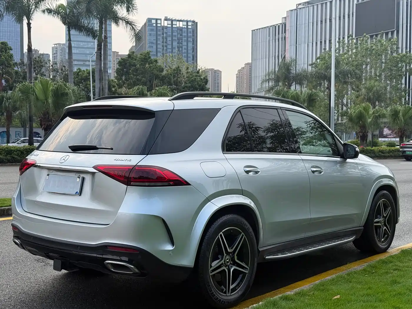 Mercedes-Benz GLE 2020 GLE 450 4MATIC Fashion фото 5