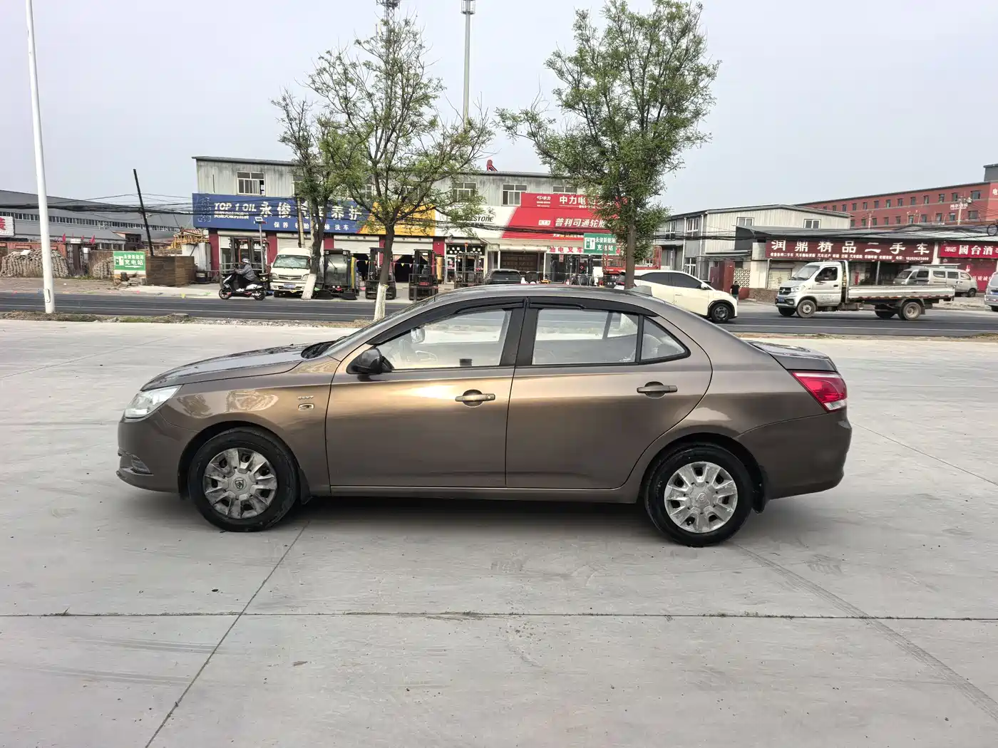 Baojun 630 2013 2013 1.5L Manual Standard