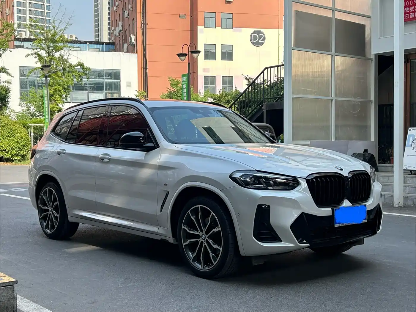 BMW X3 2023 Facelift xDrive30i Leading M Night Package фото 3