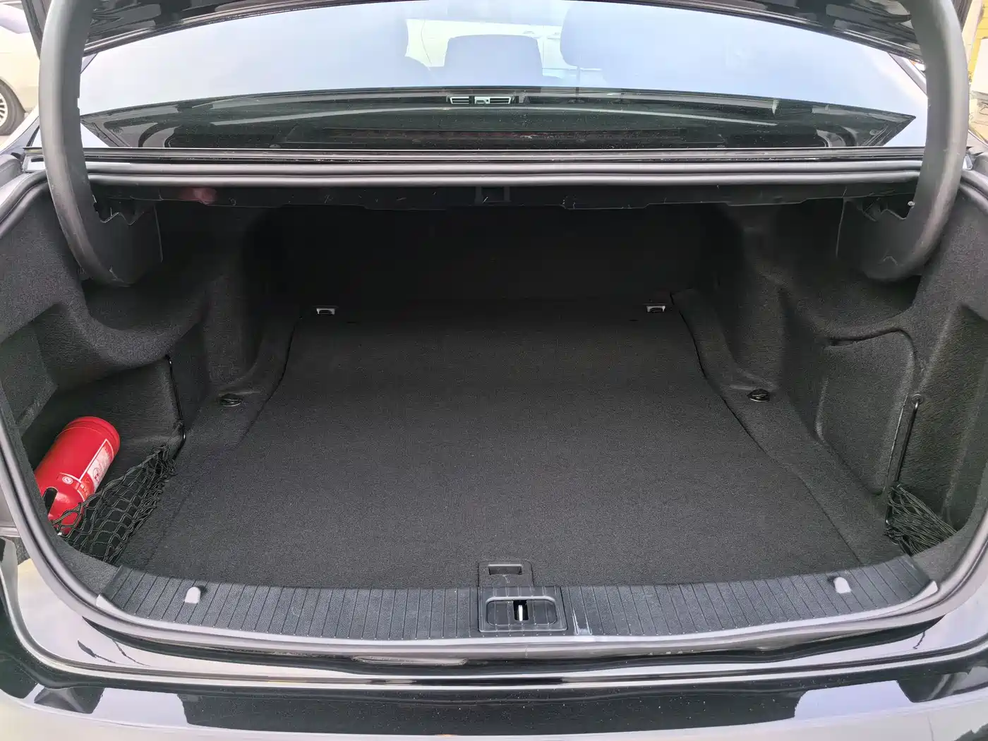 Mercedes-Benz E-Class 2015 E 260 L фото 18